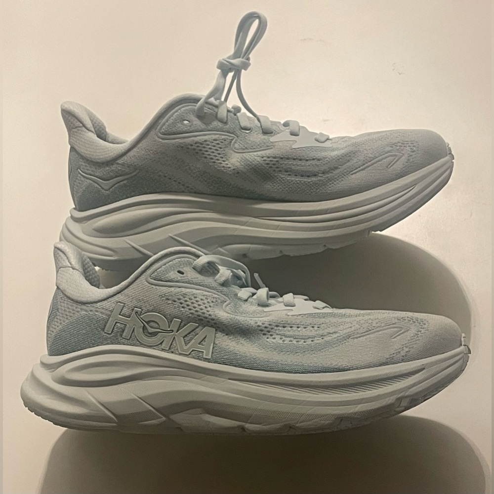 HOKA ONE ONE CLIFTON 10 sneakers - Picture 9 of 16